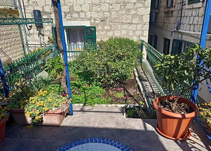 아파트 Belvedere *